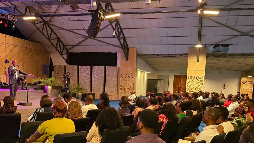 AUDITORIUMS: Where Audire Must Matter More Than Torium